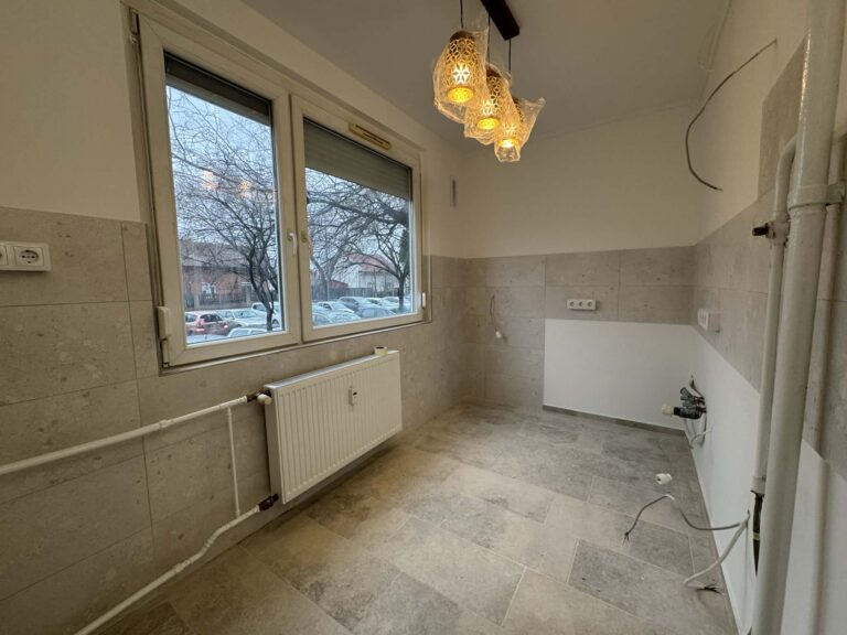 1d29596f-69c4-4d27-ba85-8841dbb71e1c