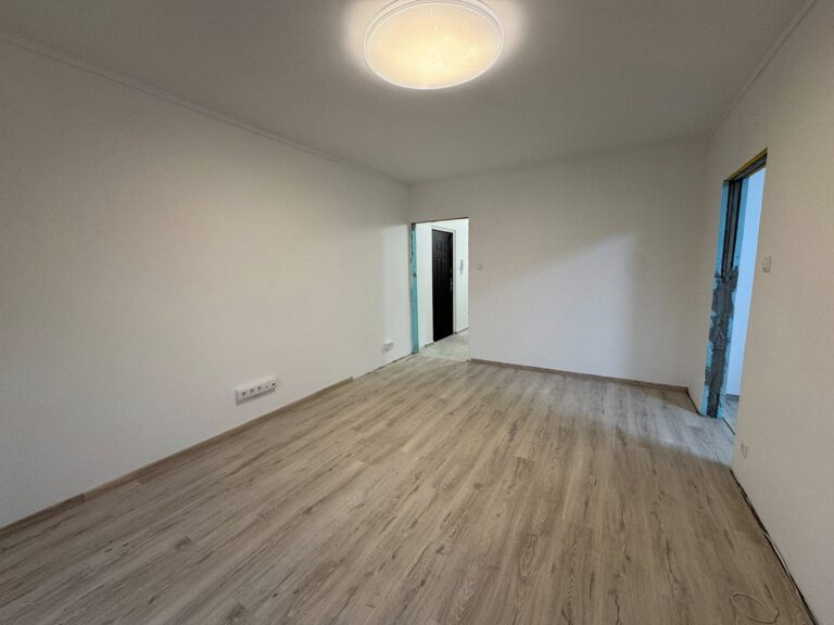 598866085_845475514905216_412193583046589533_n