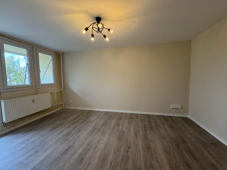 a2e2c824-07d9-4236-ad38-779969dcb332