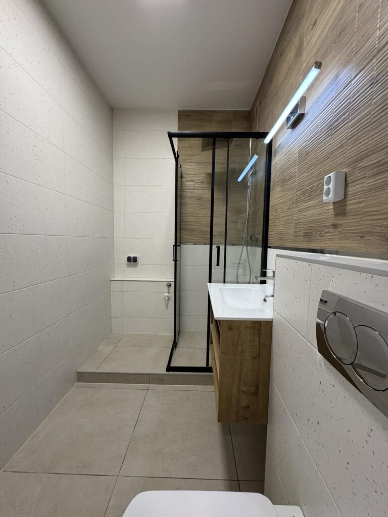 cc8bfa9f-eb6c-4110-8395-da3eac25d261