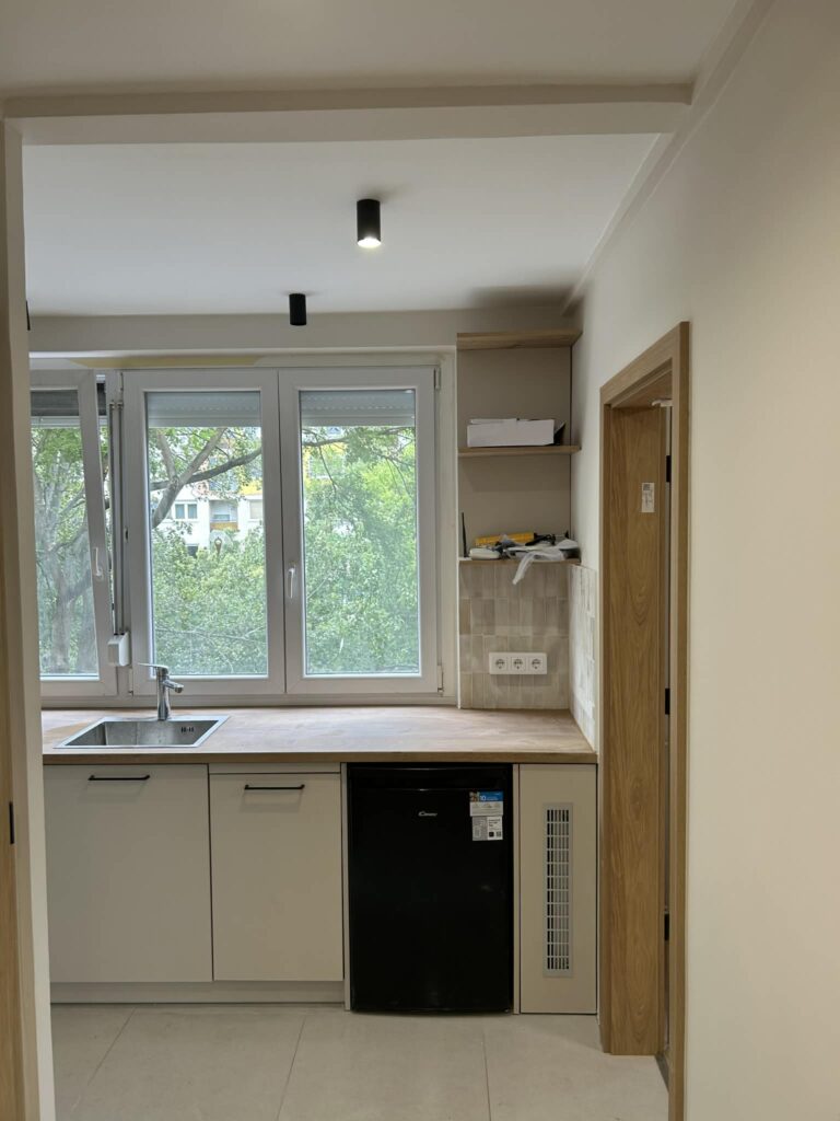 d562a4ea-1088-4dc7-9d8e-c74d3792448e