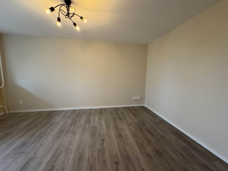 ec94c32c-622a-407b-83aa-18ec59d79c6f